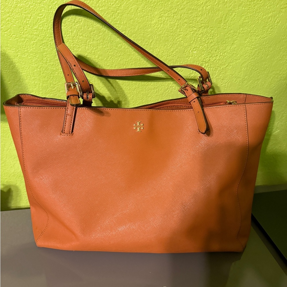 Tory Burch Orange Tote Bag with Structured Design